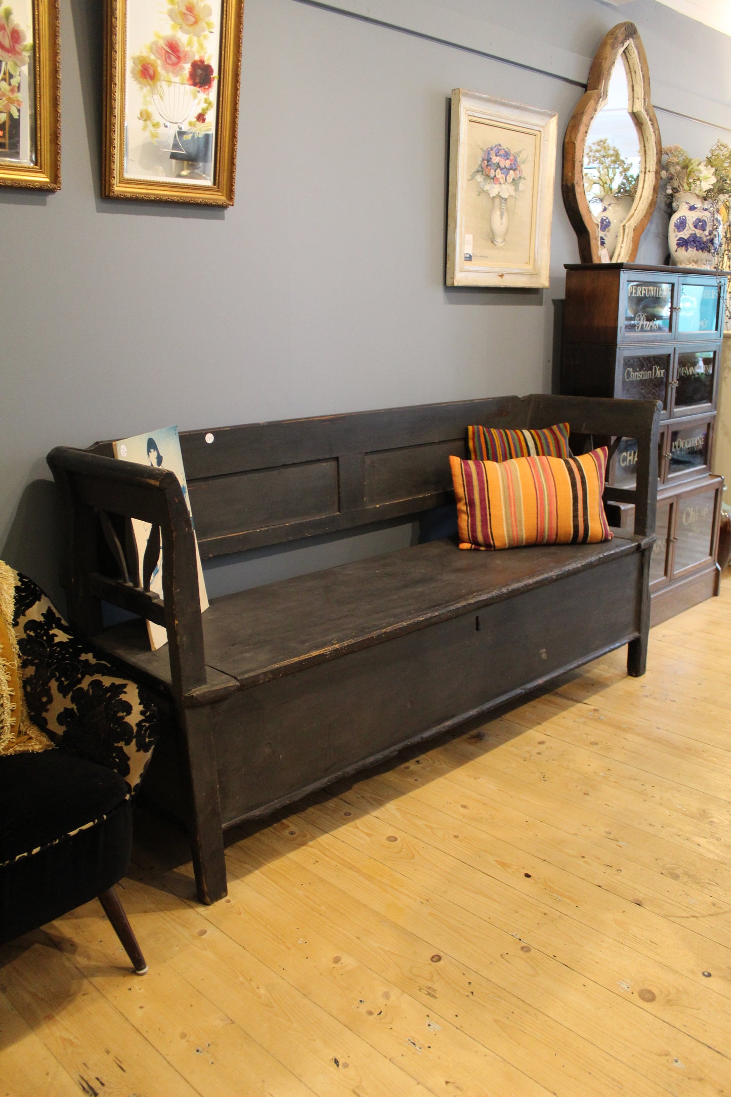 French Black Bench