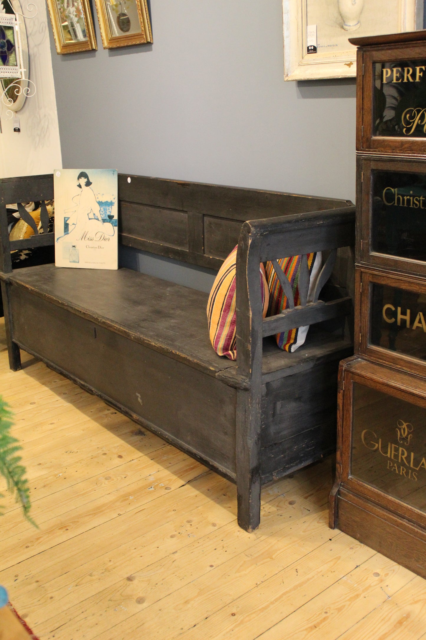 French Black Bench