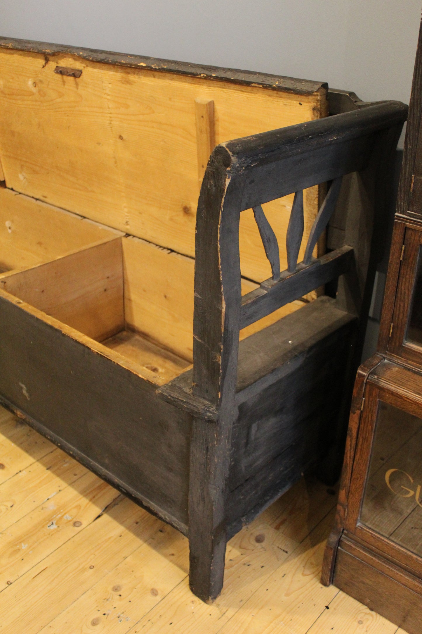 French Black Bench