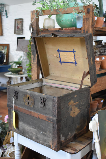 Lovely old Trunk