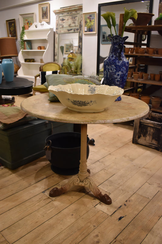 Round French Garden Table