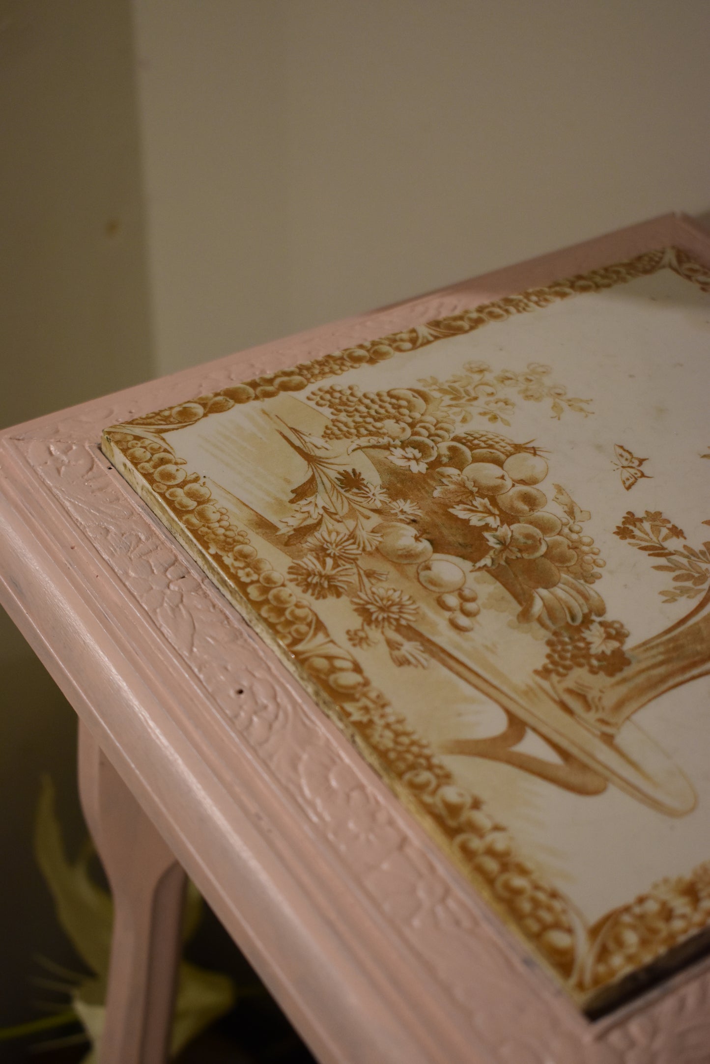 Pink Decorative Plant Stand