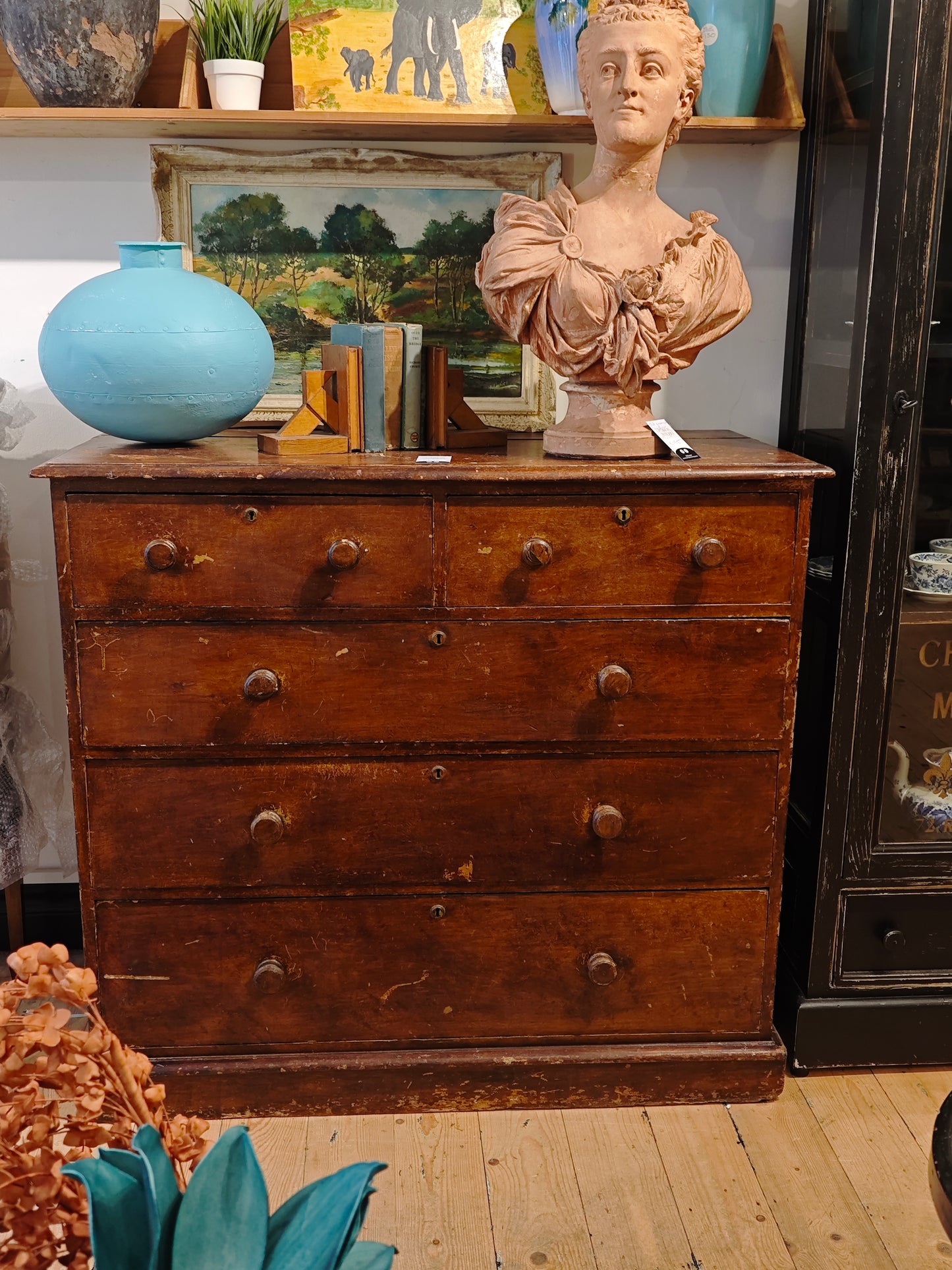 Old Georgian Chest of Drawers