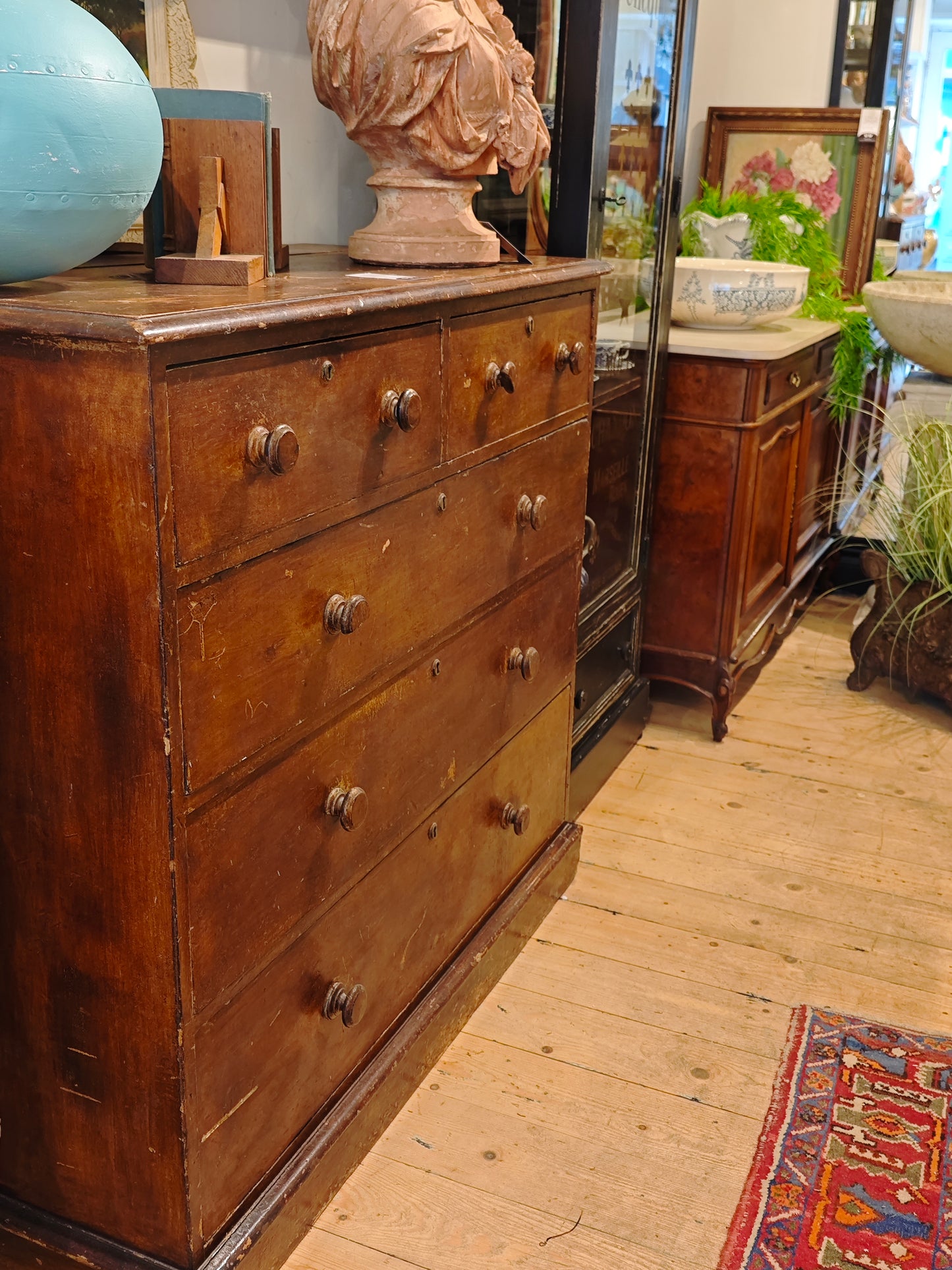 Old Georgian Chest of Drawers